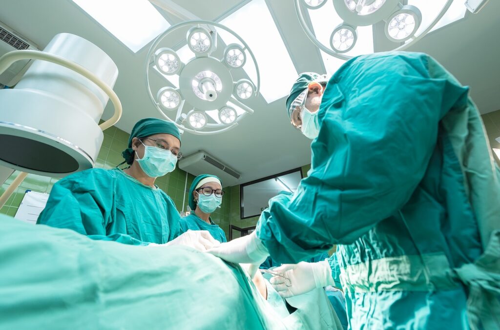 Medical Professionals (Doctors and Surgeons)